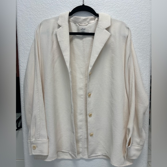 Aritzia Jackets & Blazers - Aritzia Light Weight Blazer